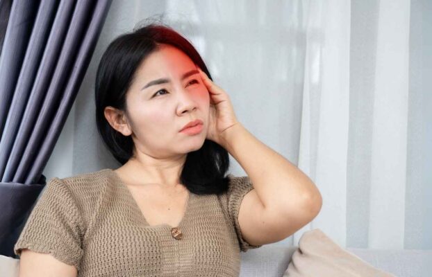 Réflexologie et migraines : une alternative naturelle aux médicaments